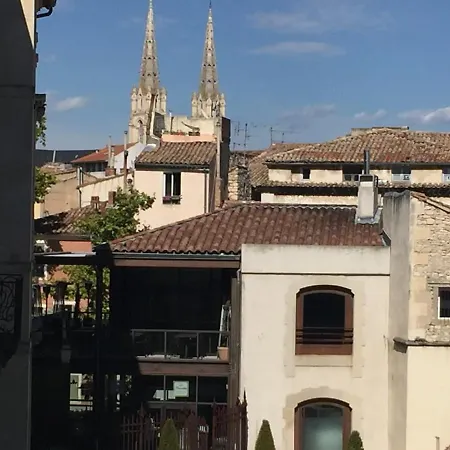 Centre Avec Vue Sur Les Toits Appartement Nîmes