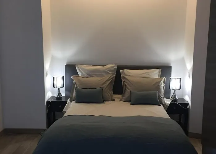 Centre Avec Vue Sur Les Toits *